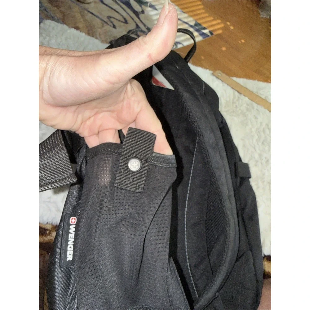NWT Swiss Gear‎ By Wenger #9350 Backpack Black & Black NEW. 5279